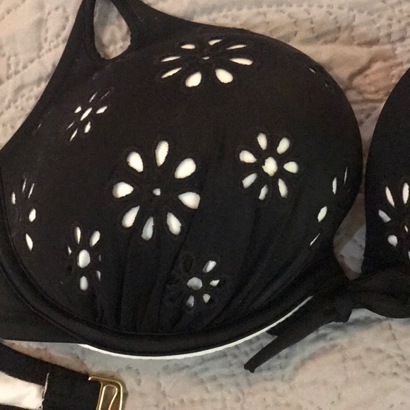 Victoria Secret Bathing Suit Top - Picture 2 of 5